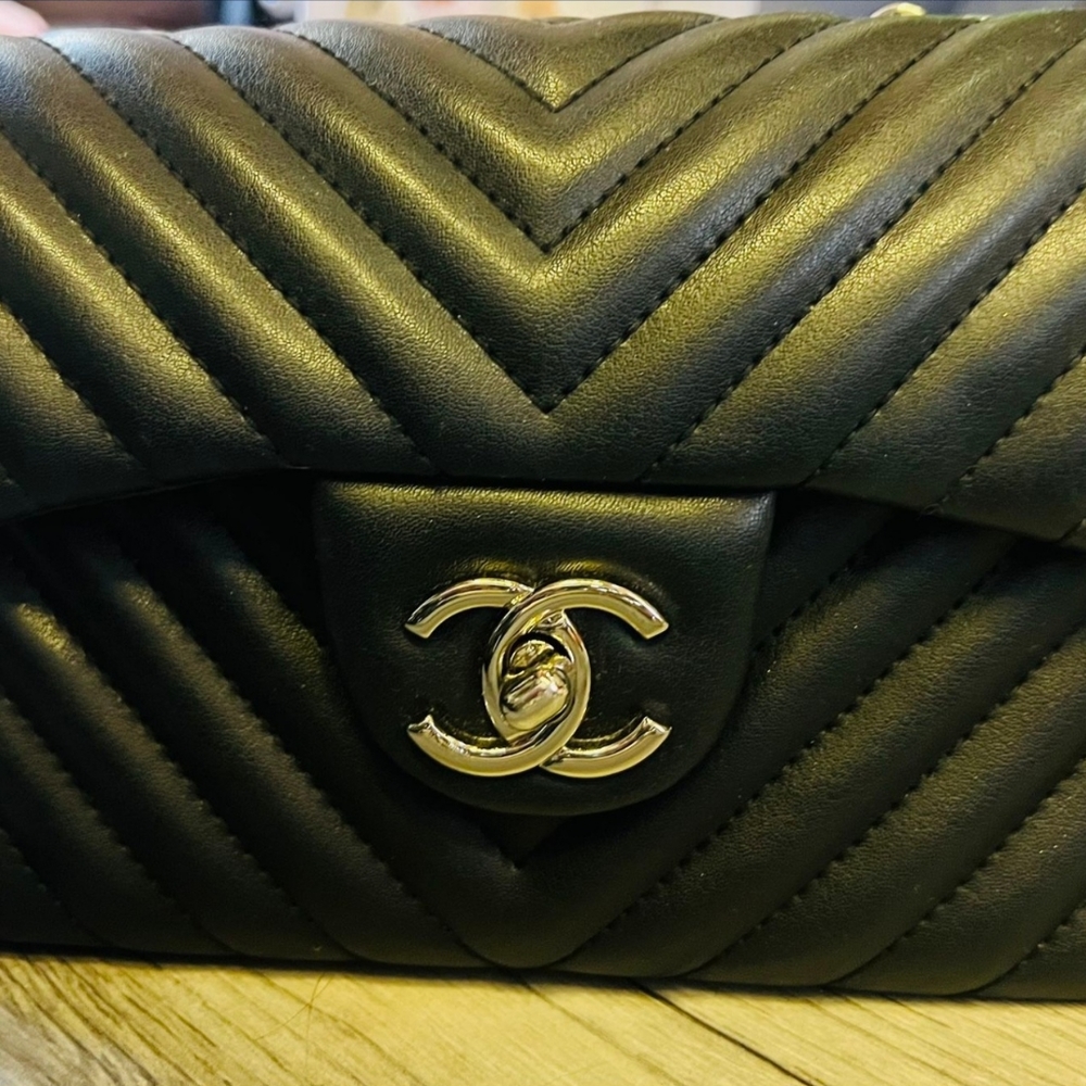 Beautiful Chanel mini bag